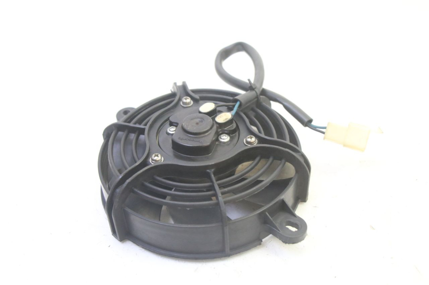 photo de VENTILATOR ADIVA AD3 300 (2014 - 2020) - Alternative Perspektive