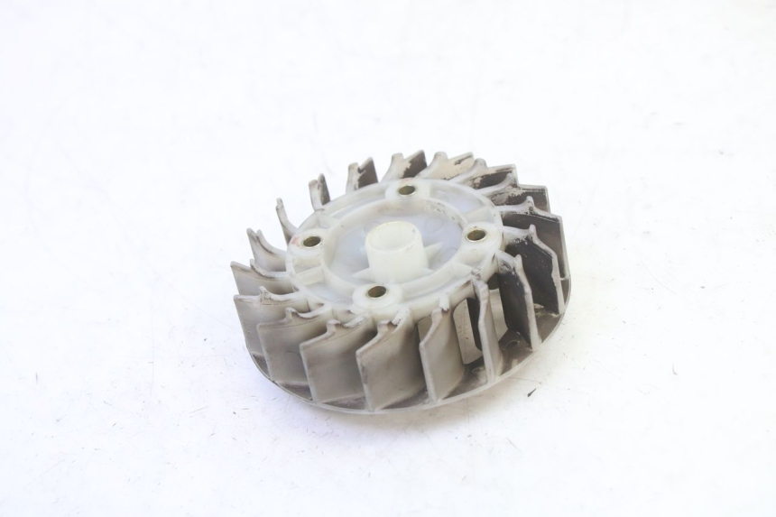 photo de LÜFTER KYMCO AGILITY NAKED RENOUVO 2T 50 (2011 - 2018) - Hauptansicht