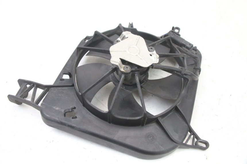 photo de VENTILATOR BMW S RR ABS S1000RR 1000 (2015 - 2018) - Alternative Perspektive