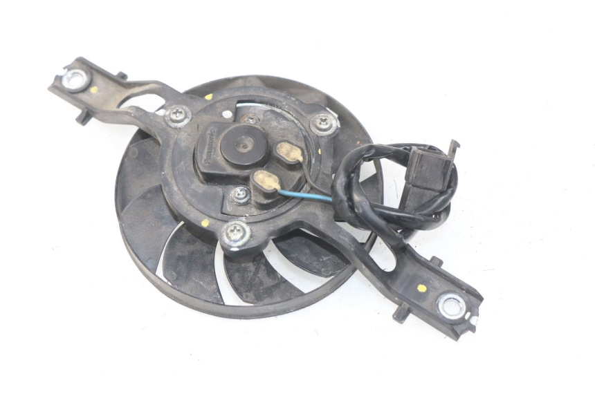 photo de VENTILATOR SUZUKI BURGMAN 125 (2007 - 2014) - Alternative Perspektive