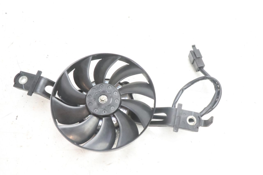 photo de VENTILATOR SUZUKI BURGMAN 125 (2007 - 2014) - Hauptansicht