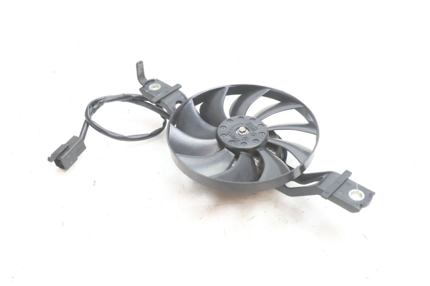 photo de VENTILATOR SUZUKI BURGMAN 125 (2007 - 2014) - Alternative Perspektive