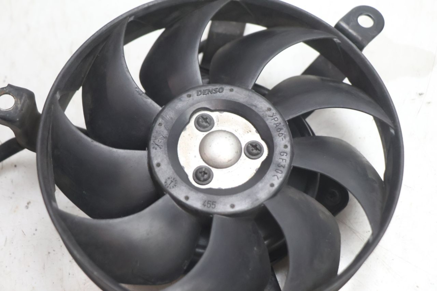 photo de VENTILATOR SUZUKI BURGMAN EXECUTIVE ABS 650 (2006 - 2012) - Detailansicht des Bauteils