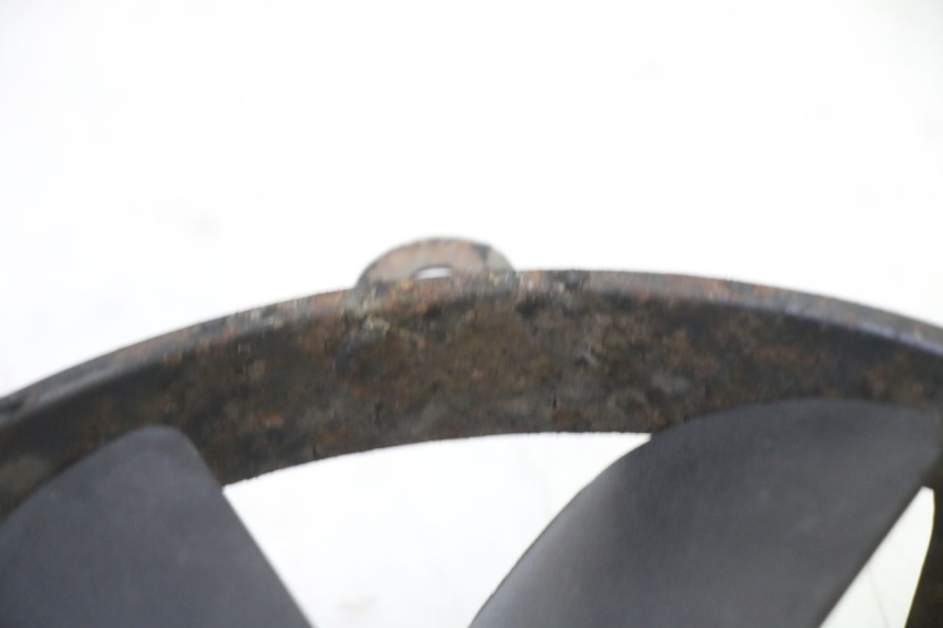 photo de LüFTER HONDA CBR RR FIREBLADE 900 (1992 - 1994) - Zoom auf Gebrauchszustand