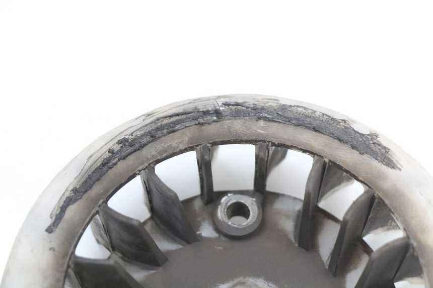 photo de VENTILATOR LONGJIA EASY MAX 125 (2020 - 2024) - Zoom auf Gebrauchszustand