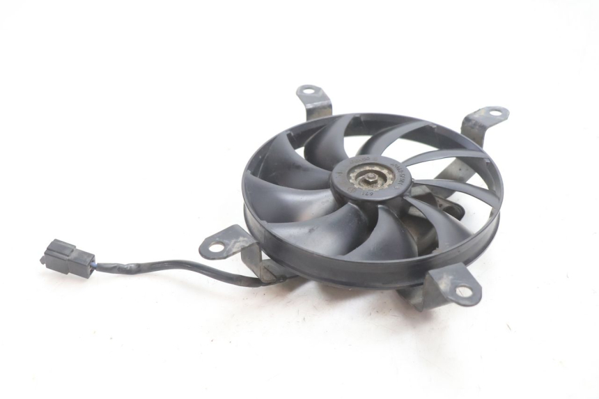 photo de VENTILATOR KAWASAKI ER-6 ER6 N 650 (2005 - 2009) - Detailansicht des Bauteils