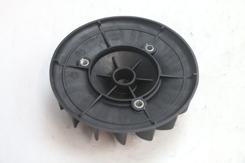 photo de VENTILATOR PIAGGIO FLY 2T 50 (2004 - 2017) - Zoom auf Gebrauchszustand
