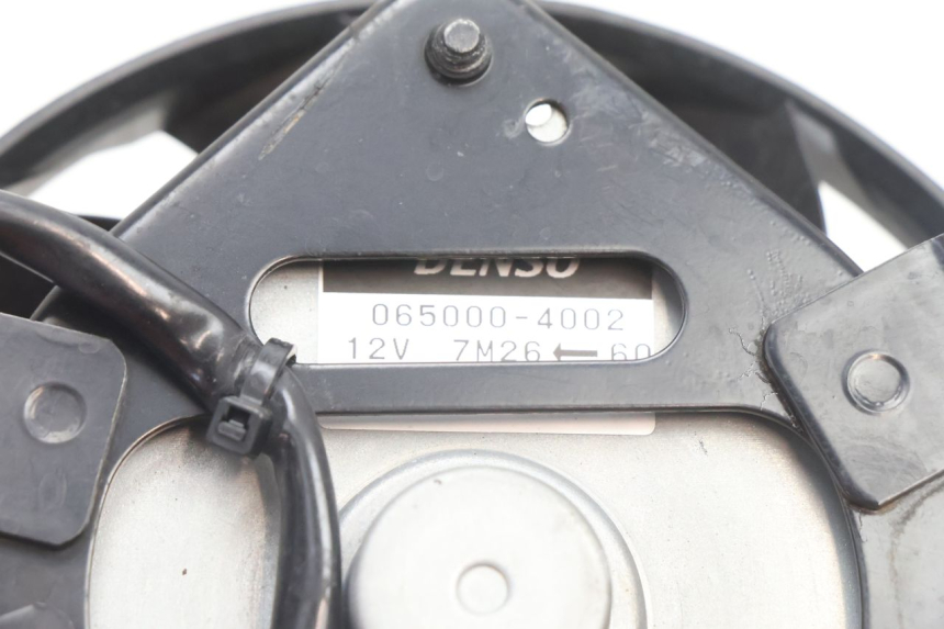 photo de VENTILATOR YAMAHA FZ8 800 (2010 - 2016) - Technische Nahaufnahme