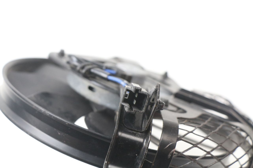 photo de VENTILATOR SUZUKI GSX-R GSXR K16 1000 (2012 - 2016) - Detailansicht des Bauteils