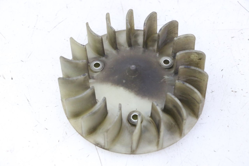 photo de LüFTER PEUGEOT KISBEE 2T 50 (2010 - 2017) - Hauptansicht