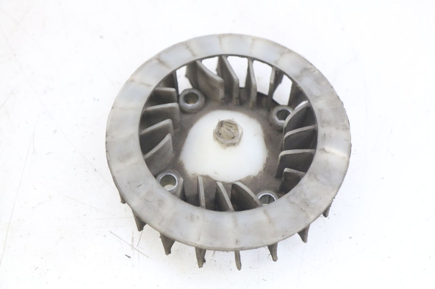 photo de LÜFTER PEUGEOT KISBEE 4T 50 (2010 - 2017) - Hauptansicht