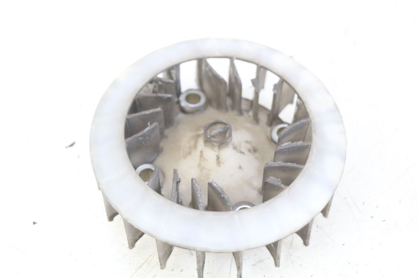 photo de LüFTER PEUGEOT KISBEE 4T 50 (2018 - 2022) - Hauptansicht