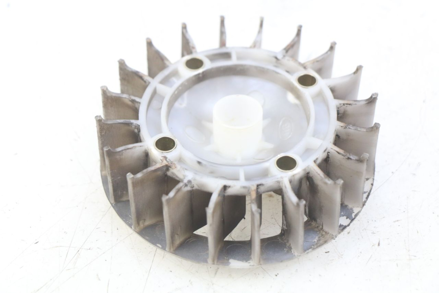 photo de LüFTER PEUGEOT KISBEE 4T 50 (2018 - 2022) - Detailansicht des Bauteils