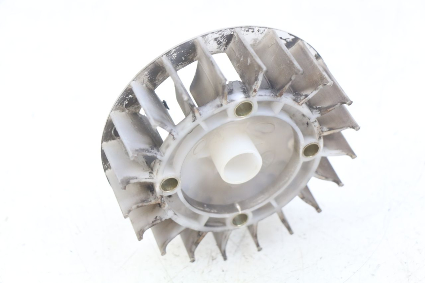 photo de LüFTER PEUGEOT KISBEE 4T 50 (2018 - 2022) - Zoom auf Gebrauchszustand