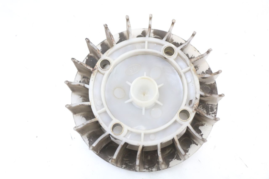 photo de LüFTER PEUGEOT KISBEE 4T 50 (2018 - 2022) - Zoom auf Gebrauchszustand