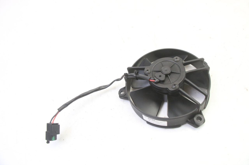 photo de VENTILATOR PIAGGIO MP3 HPE 310 (2024 - 2025) - Alternative Perspektive