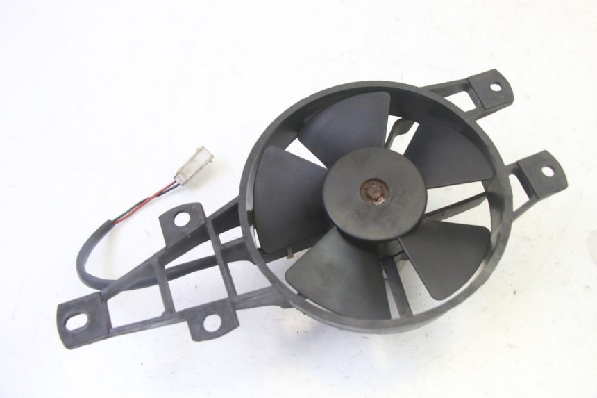 photo de VENTILATOR PIAGGIO MP3 LT 300 (2010 - 2016) - Detailansicht des Bauteils