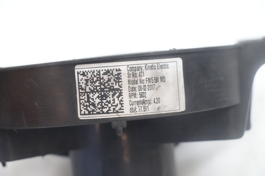 photo de VENTILATOR PIAGGIO MP3 500 (2016 - 2018) - Zoom auf Gebrauchszustand