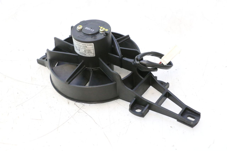 photo de LüFTER PIAGGIO MP3 500 (2011 - 2015) - Alternative Perspektive