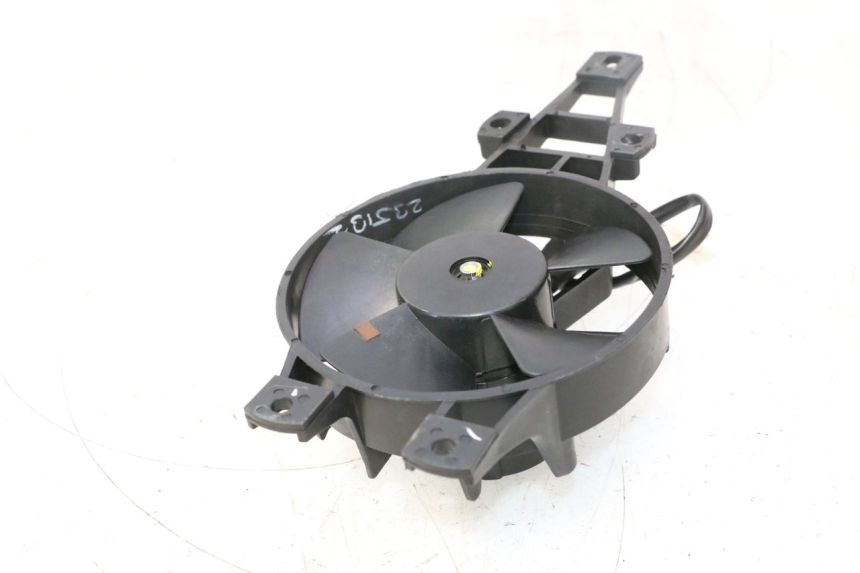 photo de LüFTER PIAGGIO MP3 500 (2011 - 2015) - Oberflächenzustand und Material
