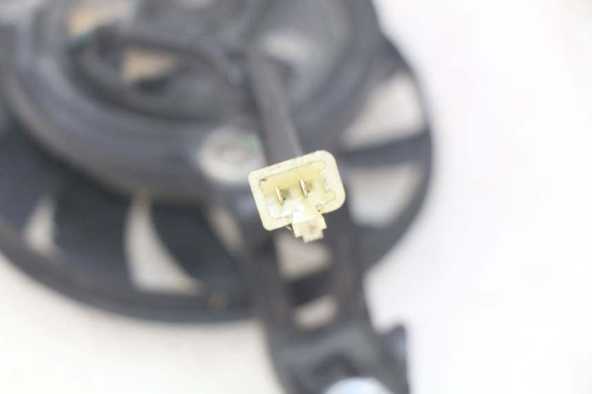 photo de LÜFTER YAMAHA MT ABS 125 (2014 - 2018) - Detailansicht des Bauteils