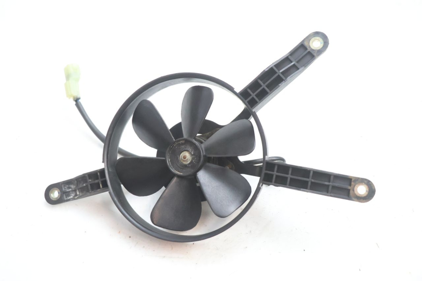 photo de VENTILATOR KYMCO MXU R 250 (2004 - 2010) - Zoom auf Gebrauchszustand