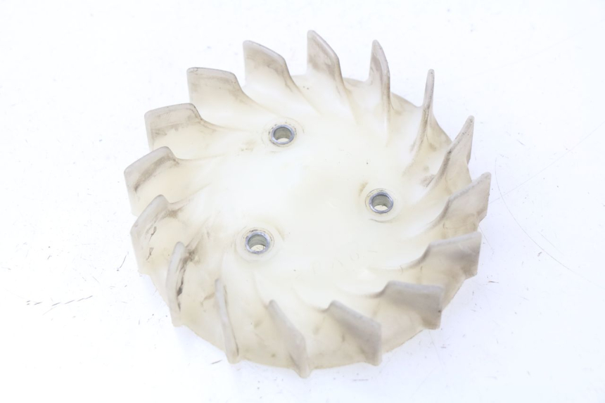 photo de VENTILATOR MBK OVETTO 4T 50 (2008 - 2016) - Hauptansicht