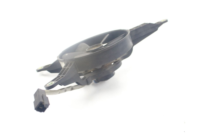 photo de LüFTER KYMCO PEOPLE 250 (2004 - 2008) - Details der Befestigungspunkte