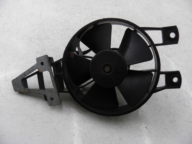 photo de VENTILATOR PIAGGIO XEVO - X EVO 125 (2010 - 2015) - Hauptansicht