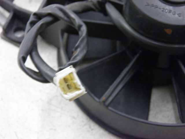 photo de VENTILATOR PIAGGIO XEVO - X EVO 125 (2010 - 2015) - Alternative Perspektive