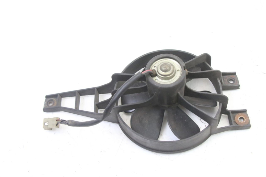 photo de VENTILATOR PEUGEOT SATELIS COMPRESSOR K15 125 (2006 - 2009) - Technische Nahaufnahme