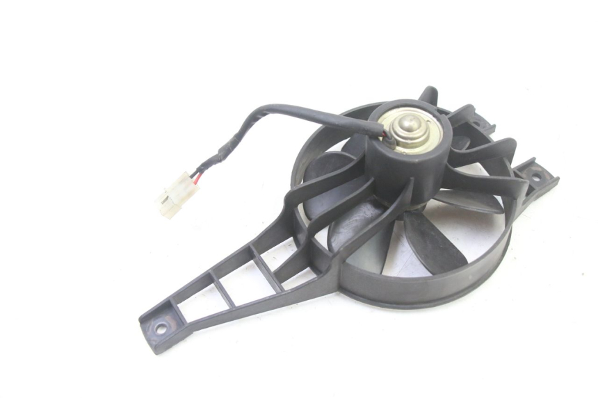 photo de VENTILATOR PEUGEOT SATELIS 250 (2006 - 2012) - Alternative Perspektive