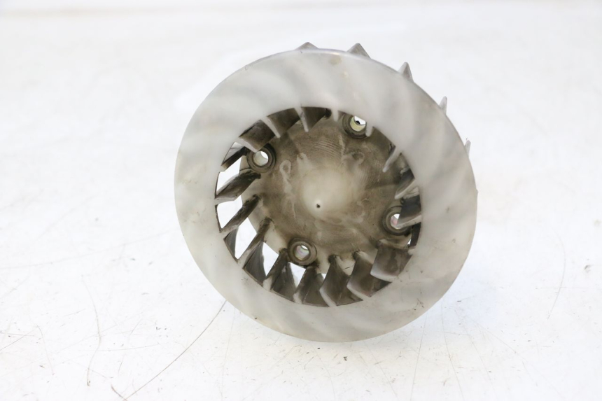 photo de VENTILATOR PEUGEOT SPEEDFIGHT 2 AC 50 (2000 - 2009) - Hauptansicht