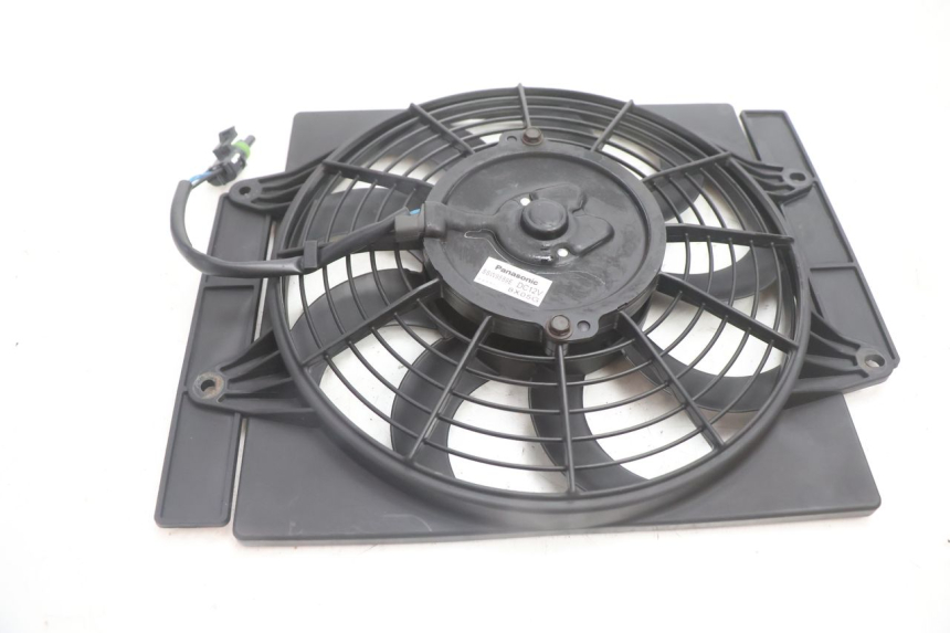 photo de VENTILATOR CAN-AM SPYDER RS 1000 (2008 - 2012) - Technische Nahaufnahme