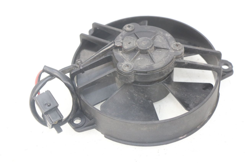 photo de VENTILATOR APRILIA SRV 850 (2012 - 2017) - Alternative Perspektive