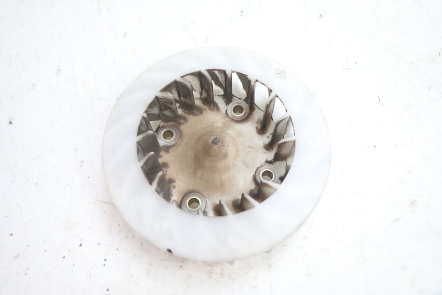 photo de VENTILATOR KYMCO SUPER 8 2T 50 (2007 - 2013) - Hauptansicht