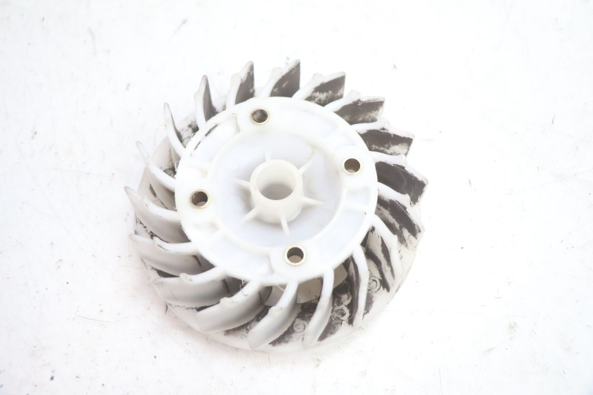 photo de VENTILATOR KYMCO SUPER 8 2T 50 (2007 - 2013) - Zoom auf Gebrauchszustand