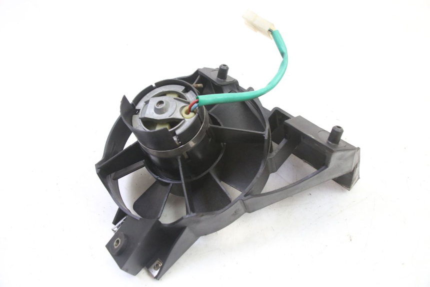 photo de VENTILATOR PIAGGIO SUPER LX 125 (2000 - 2003) - Alternative Perspektive