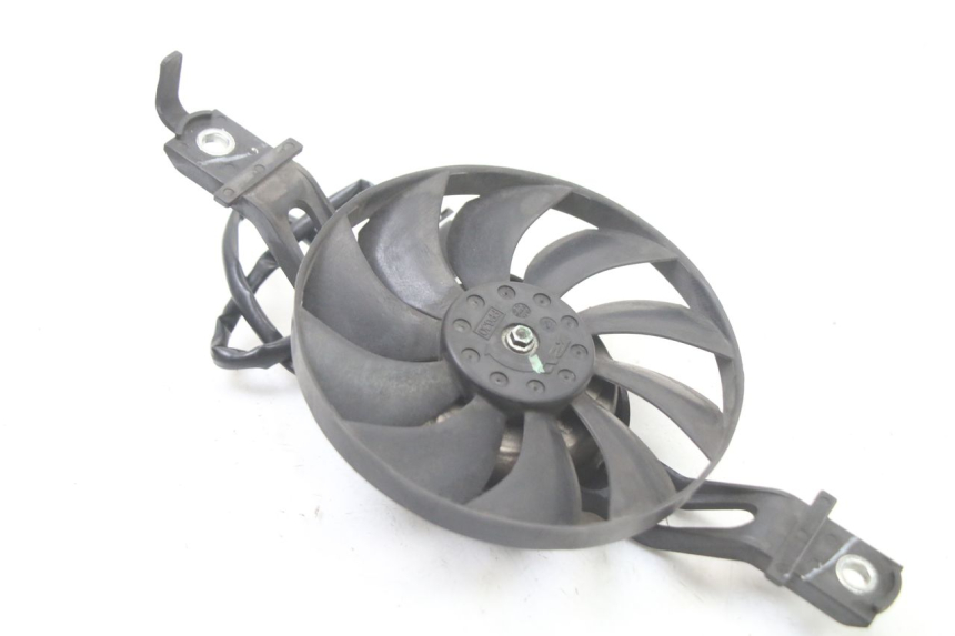 photo de VENTILATOR SUZUKI BURGMAN 125 (2015 - 2017) - Zoom auf Gebrauchszustand