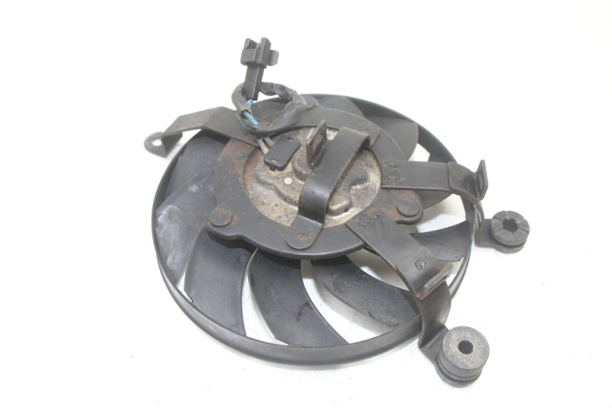 photo de VENTILATOR SUZUKI GSX F GSXF 650 (2007 - 2015) - Zoom auf Gebrauchszustand