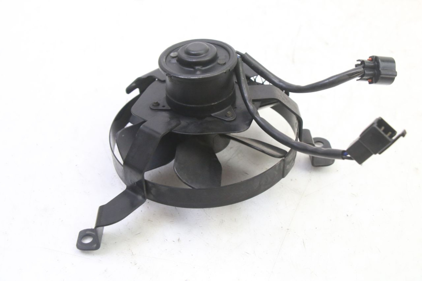 photo de VENTILATOR SUZUKI SV S 650 (2003 - 2009) - Zoom auf Gebrauchszustand