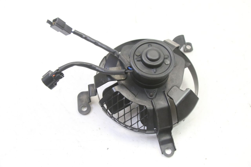 photo de VENTILATOR SUZUKI SV S 650 (2003 - 2009) - Alternative Perspektive
