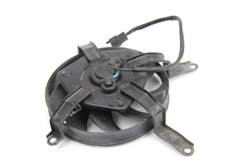 photo de VENTILATOR YAMAHA TDM ABS 900 (2002 - 2014) - Zoom auf Gebrauchszustand