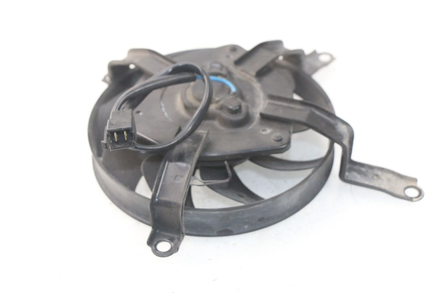 photo de VENTILATOR YAMAHA TDM ABS 900 (2002 - 2014) - Detailansicht des Bauteils