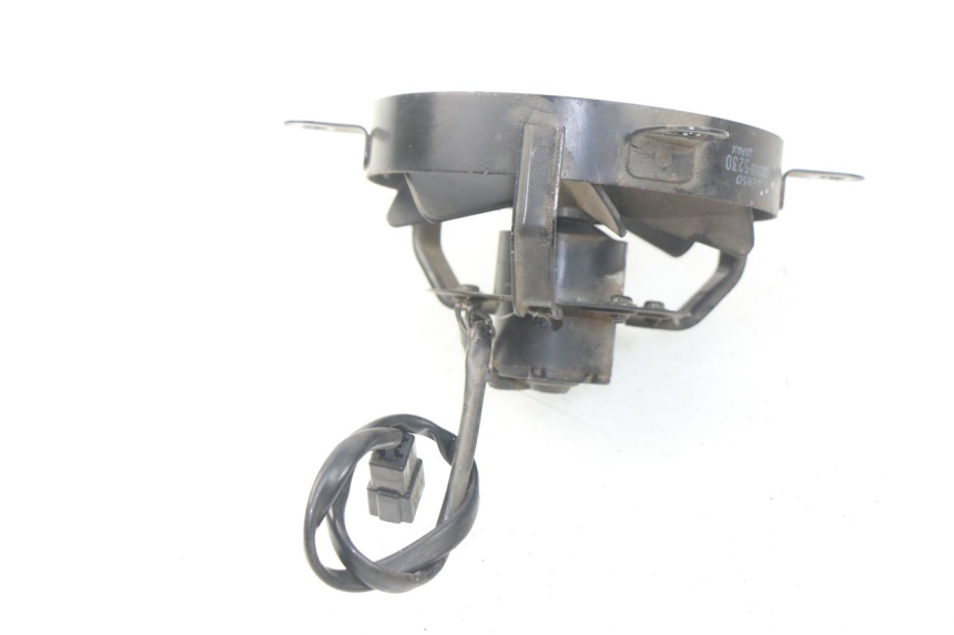 photo de VENTILATOR SUZUKI UC EPICURO 125 (1999 - 2003) - Zoom auf Gebrauchszustand