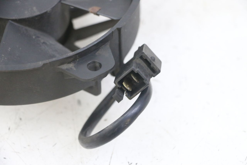 photo de LüFTER YAMAHA X-MAX XMAX 125 (2010 - 2013) - Alternative Perspektive