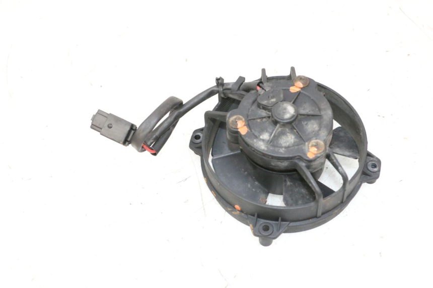 photo de LüFTER YAMAHA XMAX X-MAX 125 (2006 - 2009) - Zoom auf Gebrauchszustand