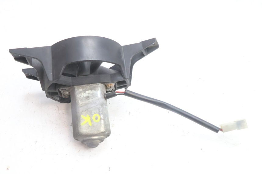 photo de VENTILATOR PIAGGIO X9 AMALFI 180 (2000 - 2003) - Alternative Perspektive