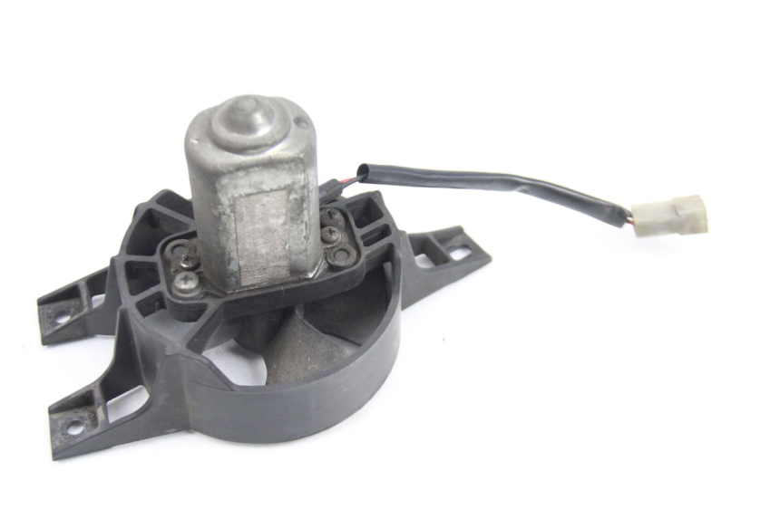 photo de VENTILATOR PIAGGIO X9 EVOLUTION 125 (2003 - 2007) - Technische Nahaufnahme