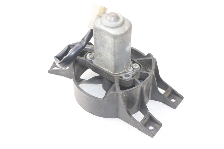 photo de VENTILATOR PIAGGIO X9 125 (2000 - 2003) - Detailansicht des Bauteils
